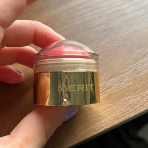 Merit flush balm in Stockholm